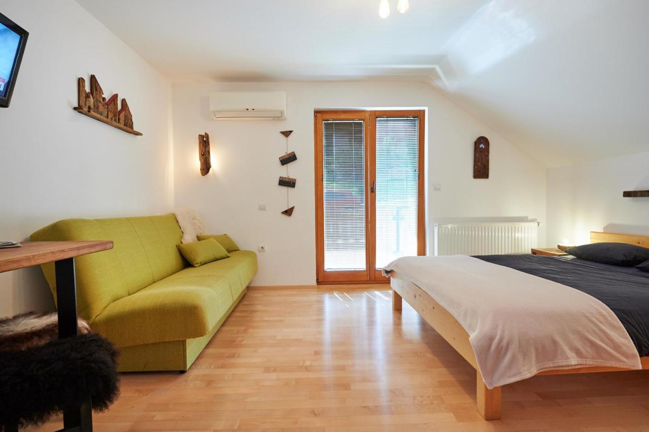 Guesthouse S Luče Extérieur photo